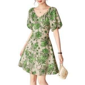 WLZD V-Neck Puff Sleeve A-Line Mini Dress Green Floral Size 4